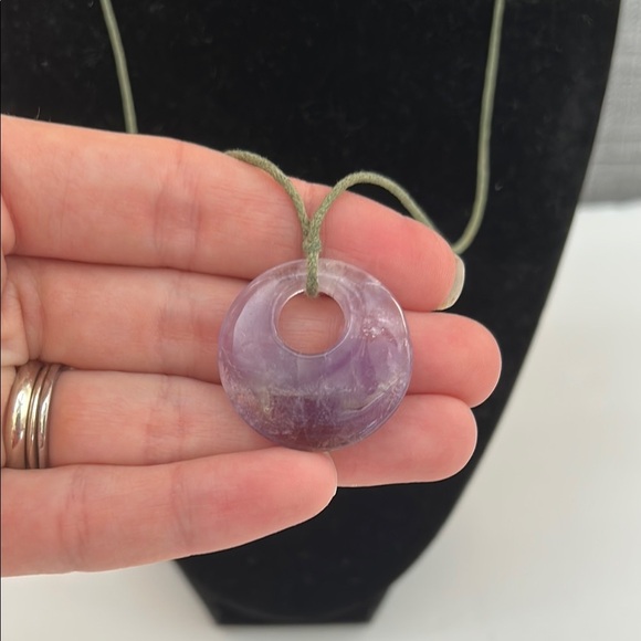 Elegant amethyst Purple Pendant Necklace - Picture 2 of 5